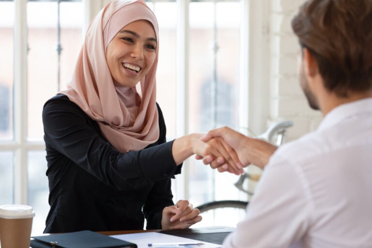 Happy,Asian,Muslim,Businesswoman,Hr,Manager,Employer,Wear,Hijab,Handshake